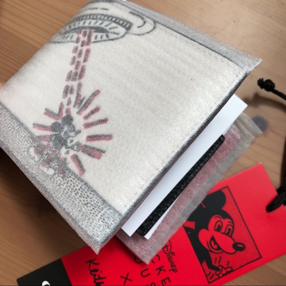 ❤️ 🐭 Coach Disney Mickey Mouse X Keith Haring 3 In 1 Wallet - Picture 3 of 16